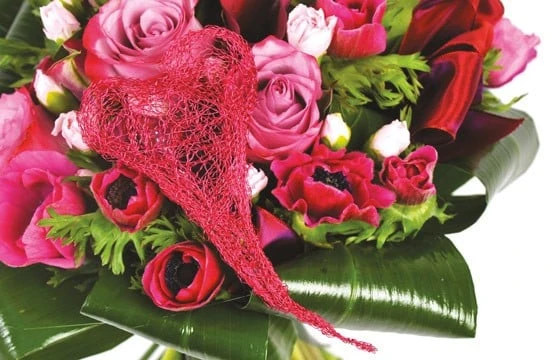 Bouquet Rond De Fleurs Roses Framboisine 2 Bouquet Rond De Fleurs Roses Framboisine – Image 2