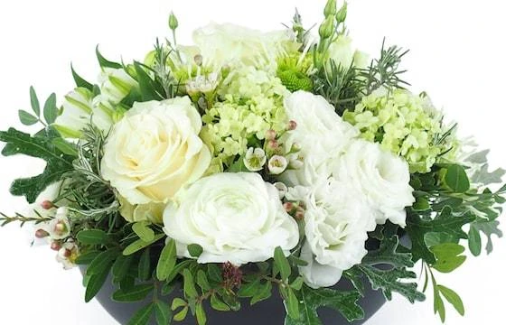 Composition De Fleurs Blanches "Fontana" 2 Composition De Fleurs Blanches "Fontana" – Image 2