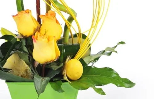 Composition De Fleurs Jaunes Rêve De Lys -Monde Des Fleurs composition de fleurs jaunes reve de lys 2